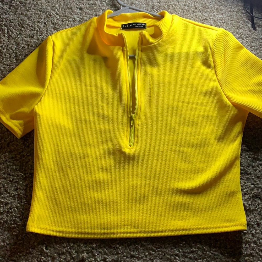 Yellow crop from SHEIN!!!